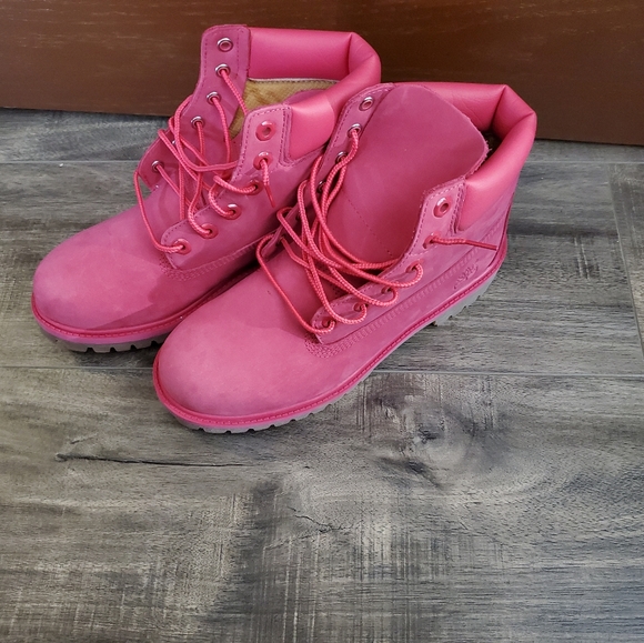 hot pink timberlands